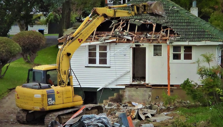 Demolition and house removal